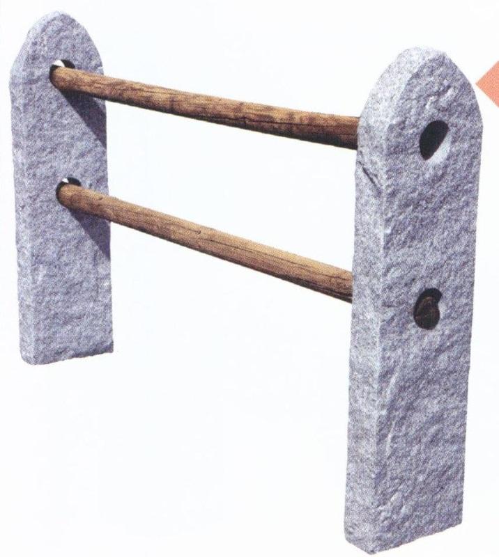 RECINZIONE IN PIETRA